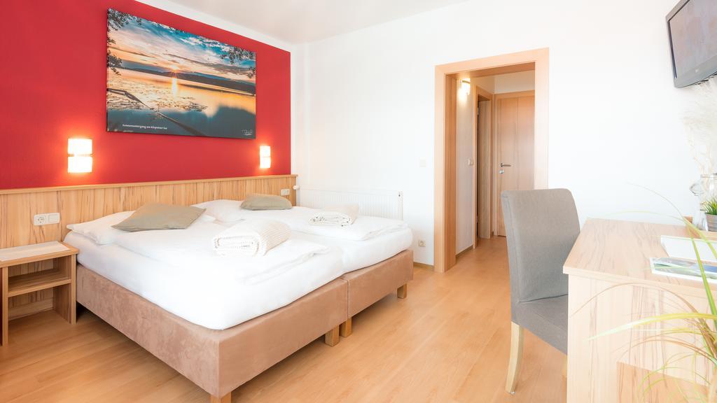 Gasthof Menüwirt Sankt Kanzian am Klopeiner See Habitación foto